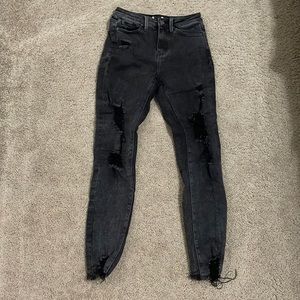 Black Skinny Jeans
